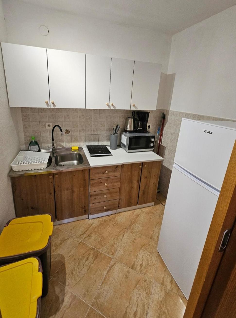 Apartment Miska & Studio Roki Dračevac Buitenkant foto