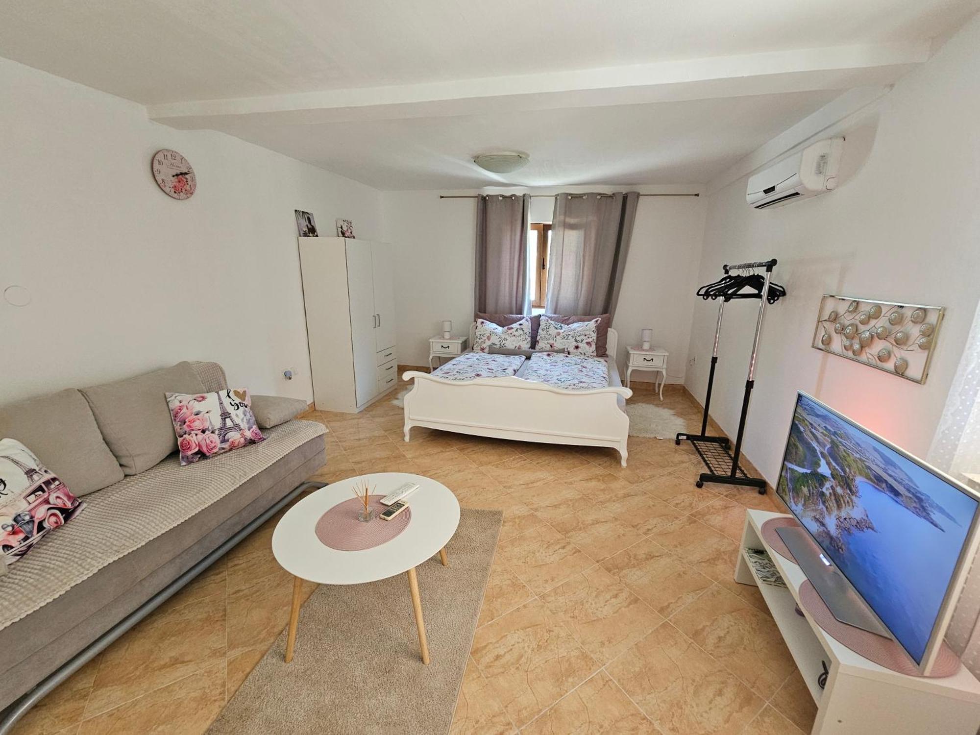 Apartment Miska & Studio Roki Dračevac Buitenkant foto
