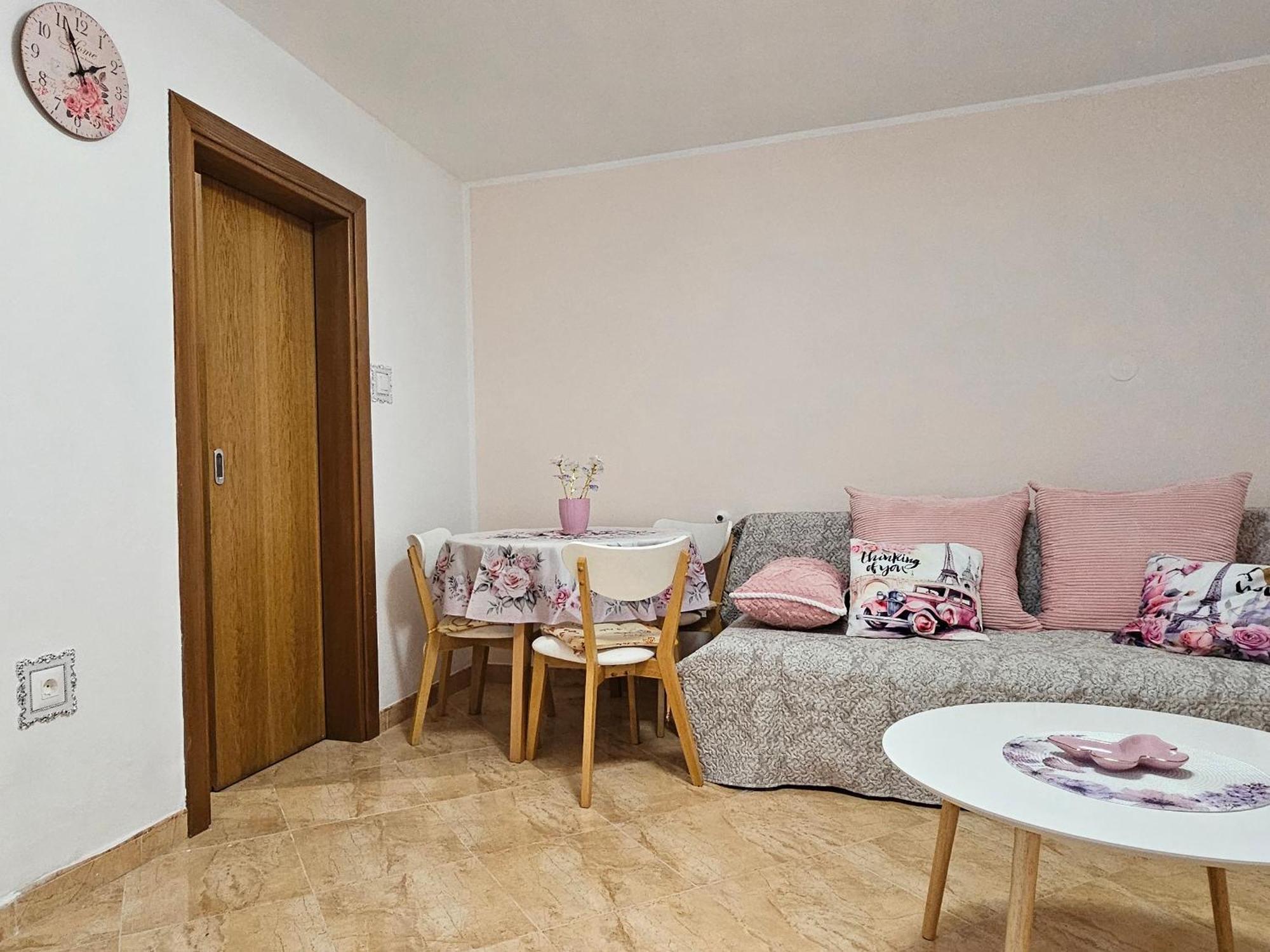 Apartment Miska & Studio Roki Dračevac Buitenkant foto